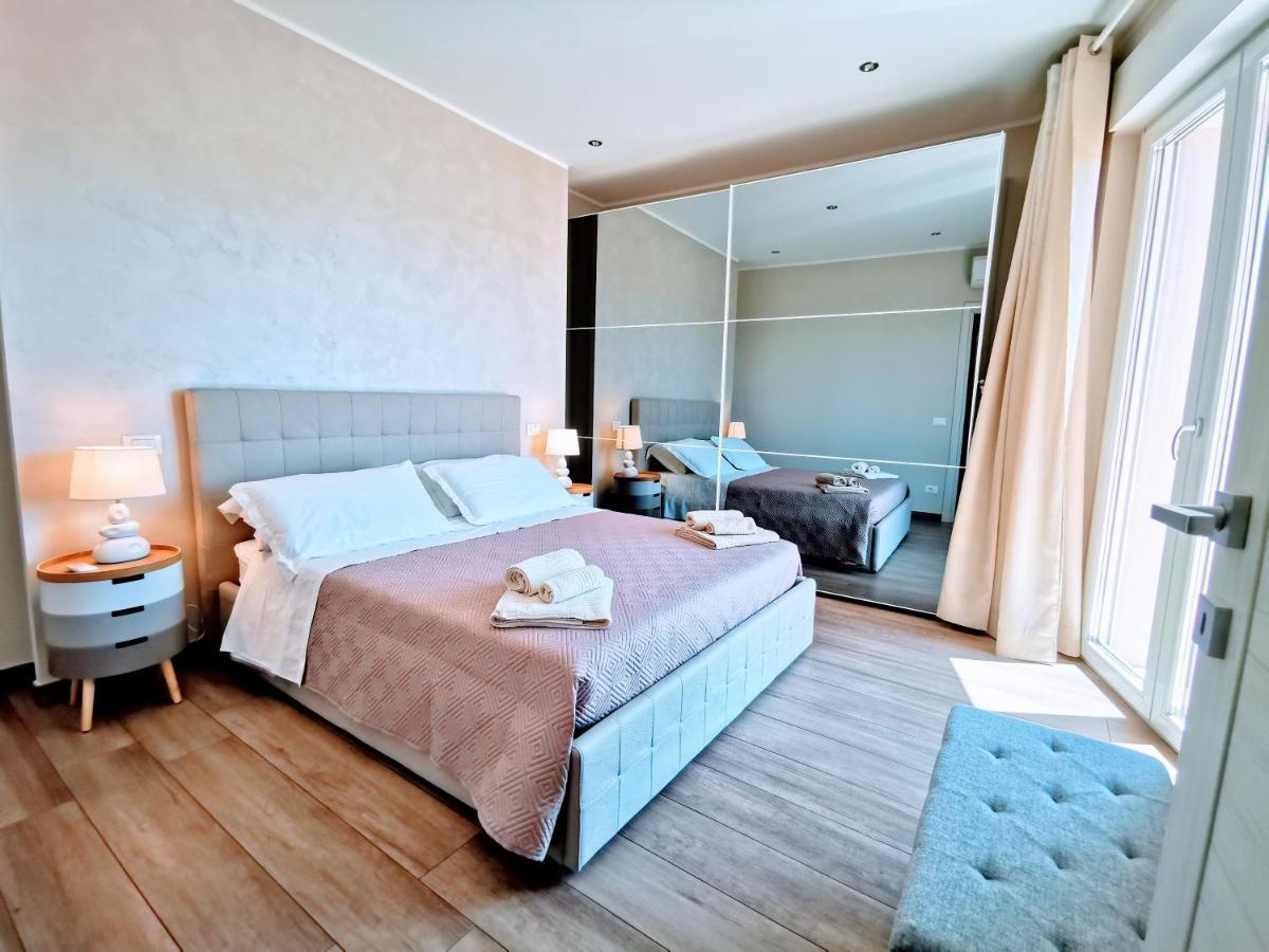 Apartamento Attico Belvedere Centralissimo Vista Mare Térmoli Exterior foto