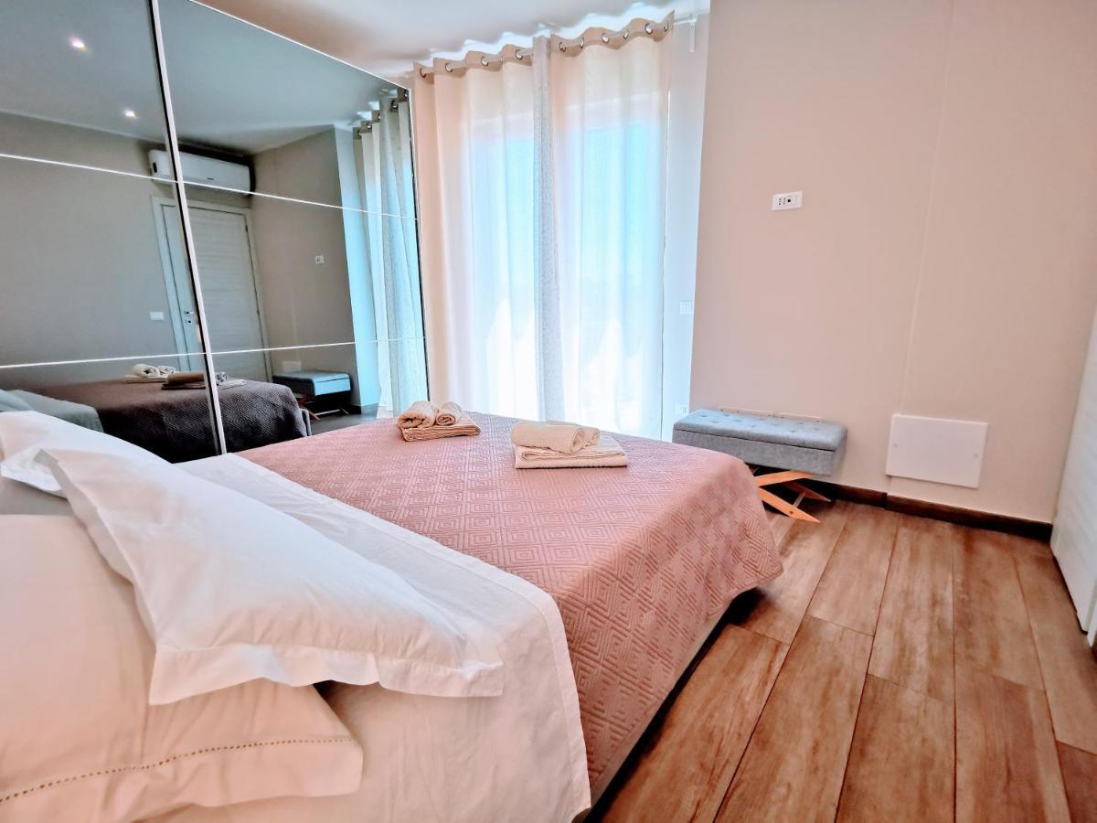 Apartamento Attico Belvedere Centralissimo Vista Mare Térmoli Exterior foto